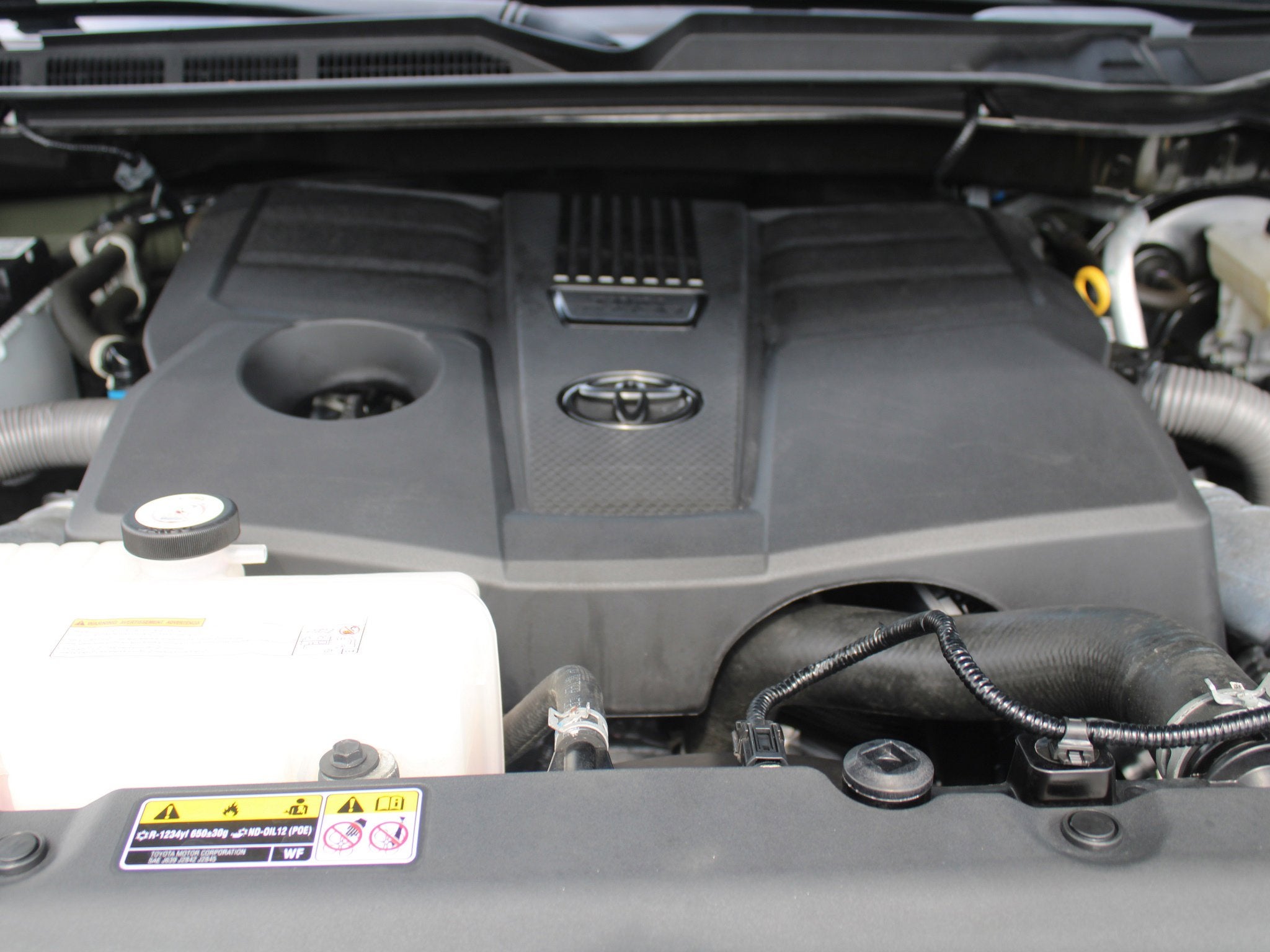 2022 Toyota Tundra 2WD SR5