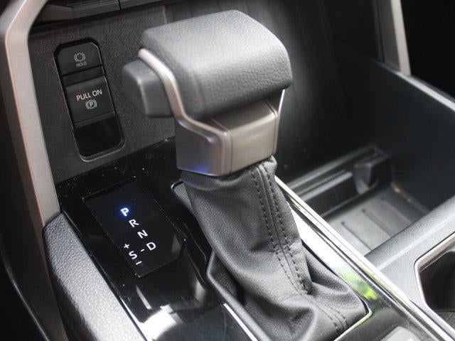 2022 Toyota Tundra 2WD SR5