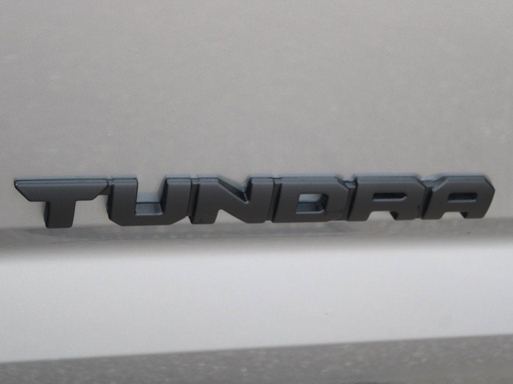 2022 Toyota Tundra 2WD SR5