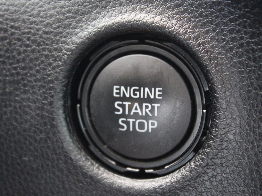 2022 Toyota Tundra 2WD SR5