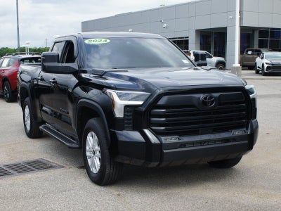 2024 Toyota Tundra 4WD SR5