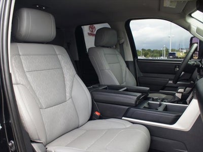 2024 Toyota Tundra 4WD SR5