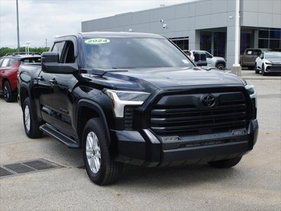 2024 Toyota Tundra 4WD SR5