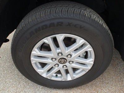 2024 Toyota Tundra 4WD SR5