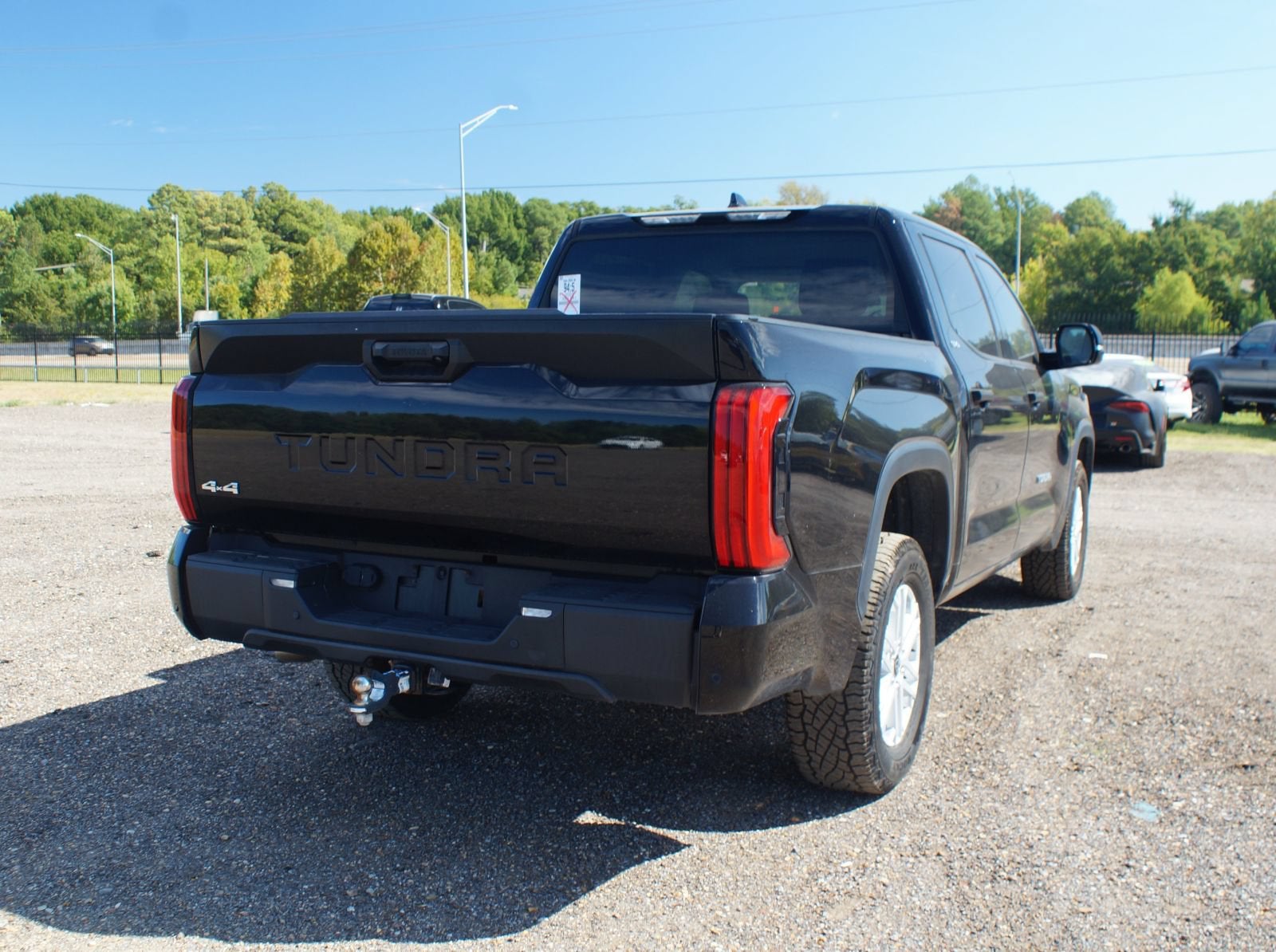 2022 Toyota Tundra 4WD SR5
