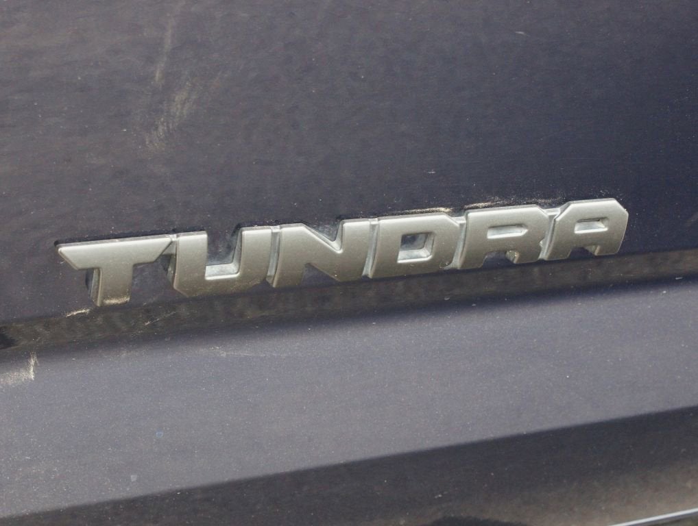 2023 Toyota Tundra 4WD SR5
