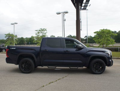 2023 Toyota Tundra 4WD SR5