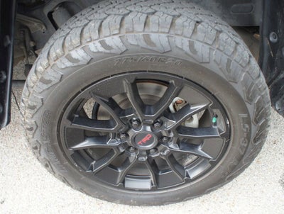 2023 Toyota Tundra 4WD SR5