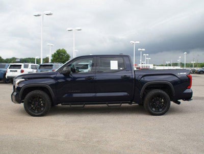 2023 Toyota Tundra 4WD SR5