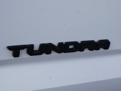 2022 Toyota Tundra 4WD SR5