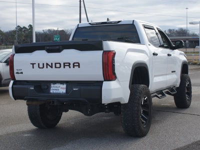 2022 Toyota Tundra 4WD SR5
