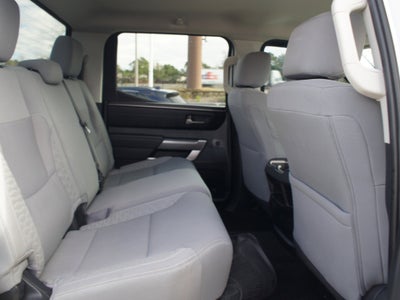 2022 Toyota Tundra 4WD SR5