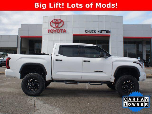 2022 Toyota Tundra 4WD SR5
