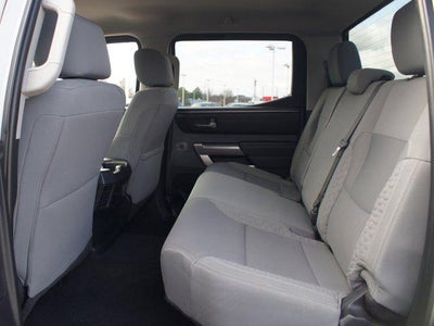 2022 Toyota Tundra 4WD SR5