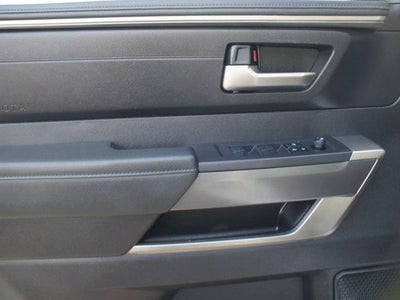 2022 Toyota Tundra 4WD SR5