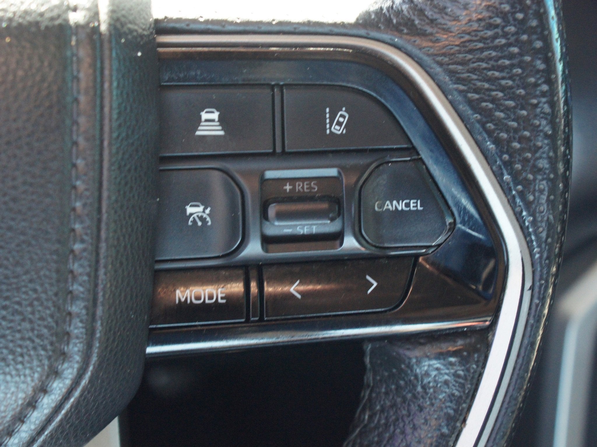 2022 Toyota Tundra 4WD SR5