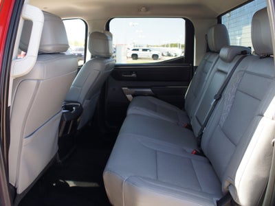 2022 Toyota Tundra 4WD SR5