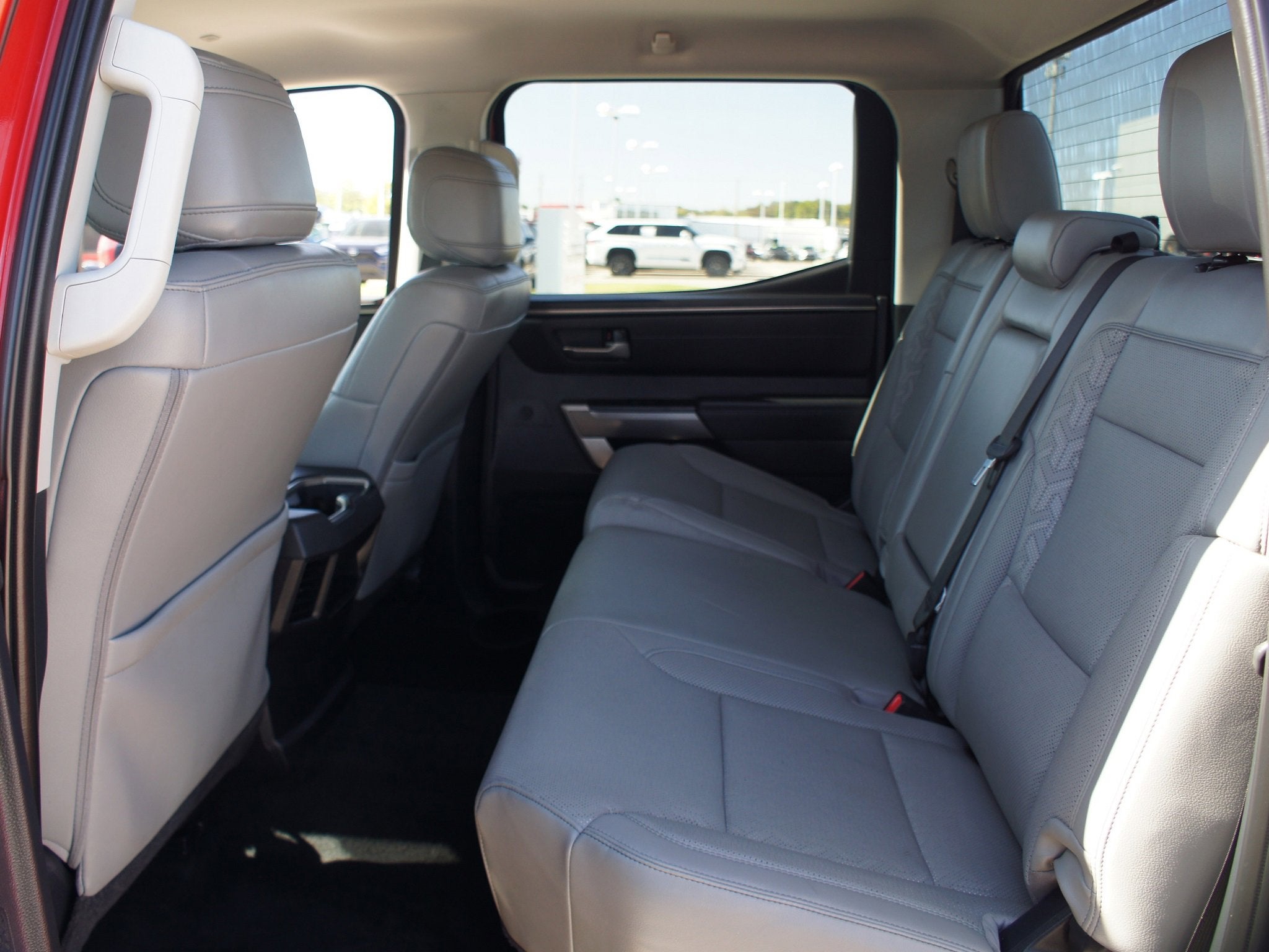 2022 Toyota Tundra 4WD SR5