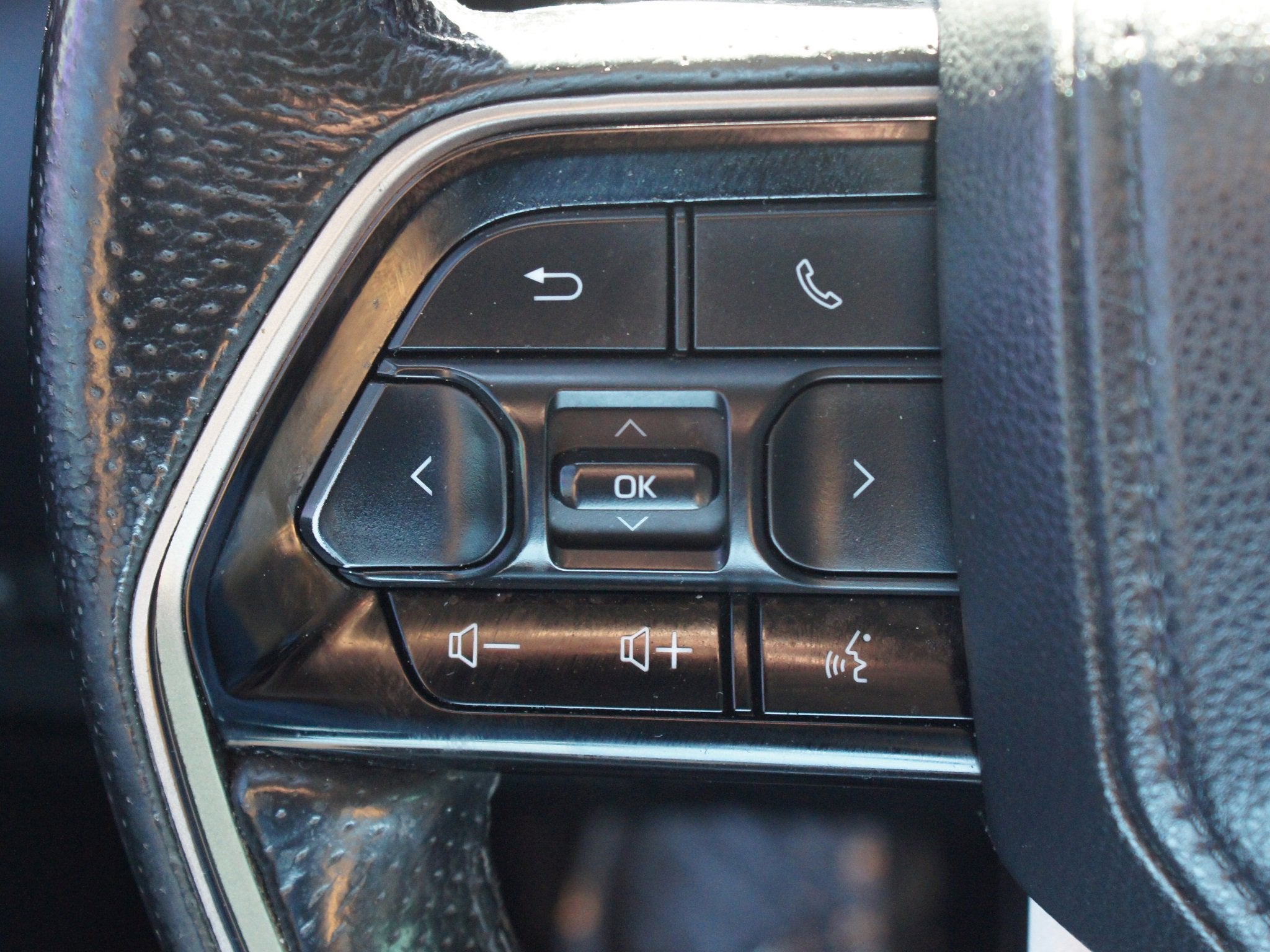 2022 Toyota Tundra 4WD SR5