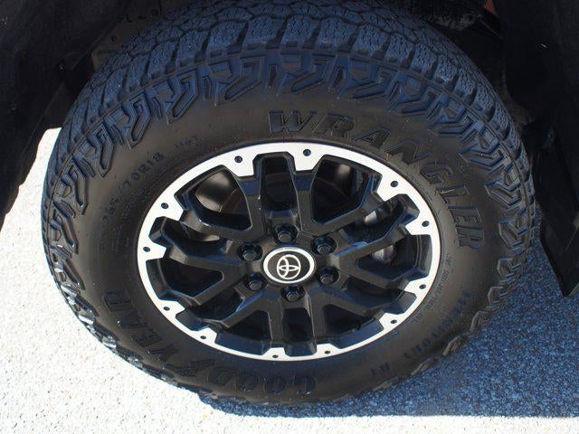 2022 Toyota Tundra 4WD SR5