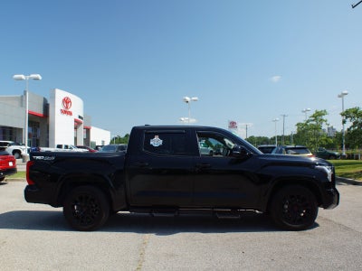 2023 Toyota Tundra 4WD SR5
