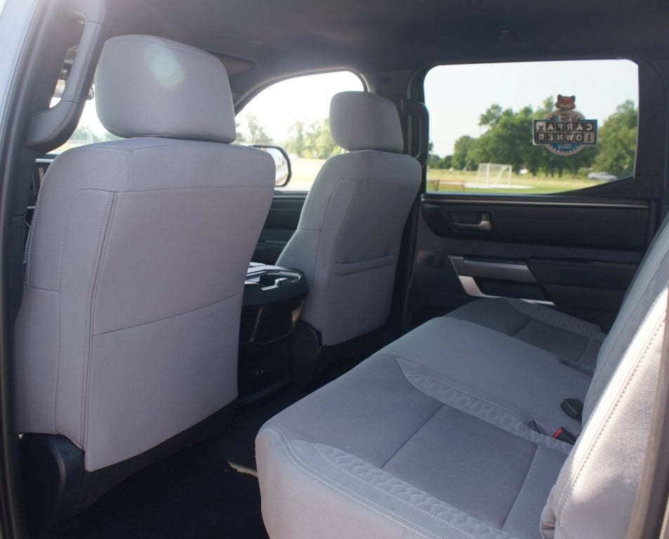 2025 Toyota Tundra 4WD SR5