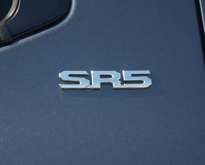 2025 Toyota Tundra 4WD SR5