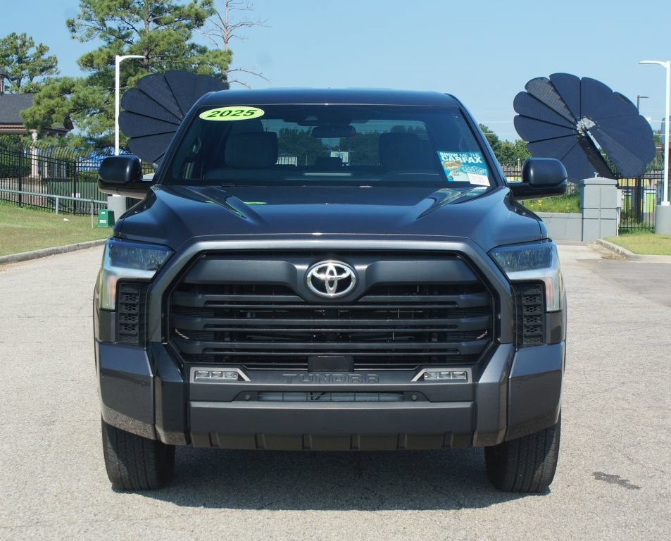 2025 Toyota Tundra 4WD SR5