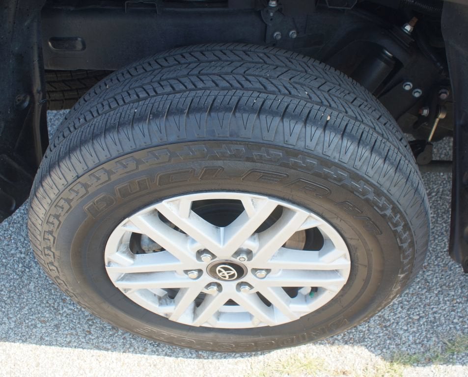 2025 Toyota Tundra 4WD SR5