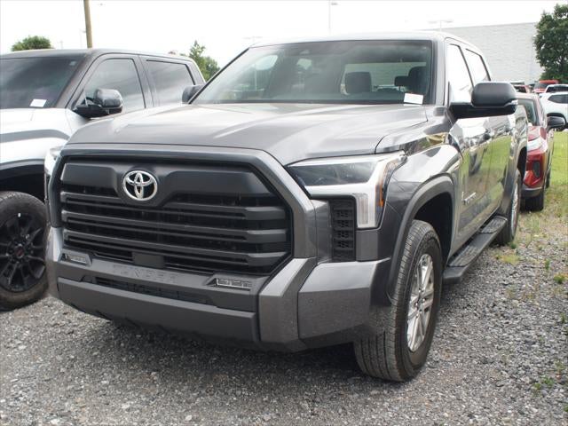 2025 Toyota Tundra 4WD SR5