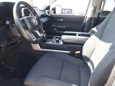 2022 Toyota Tundra 4WD SR5