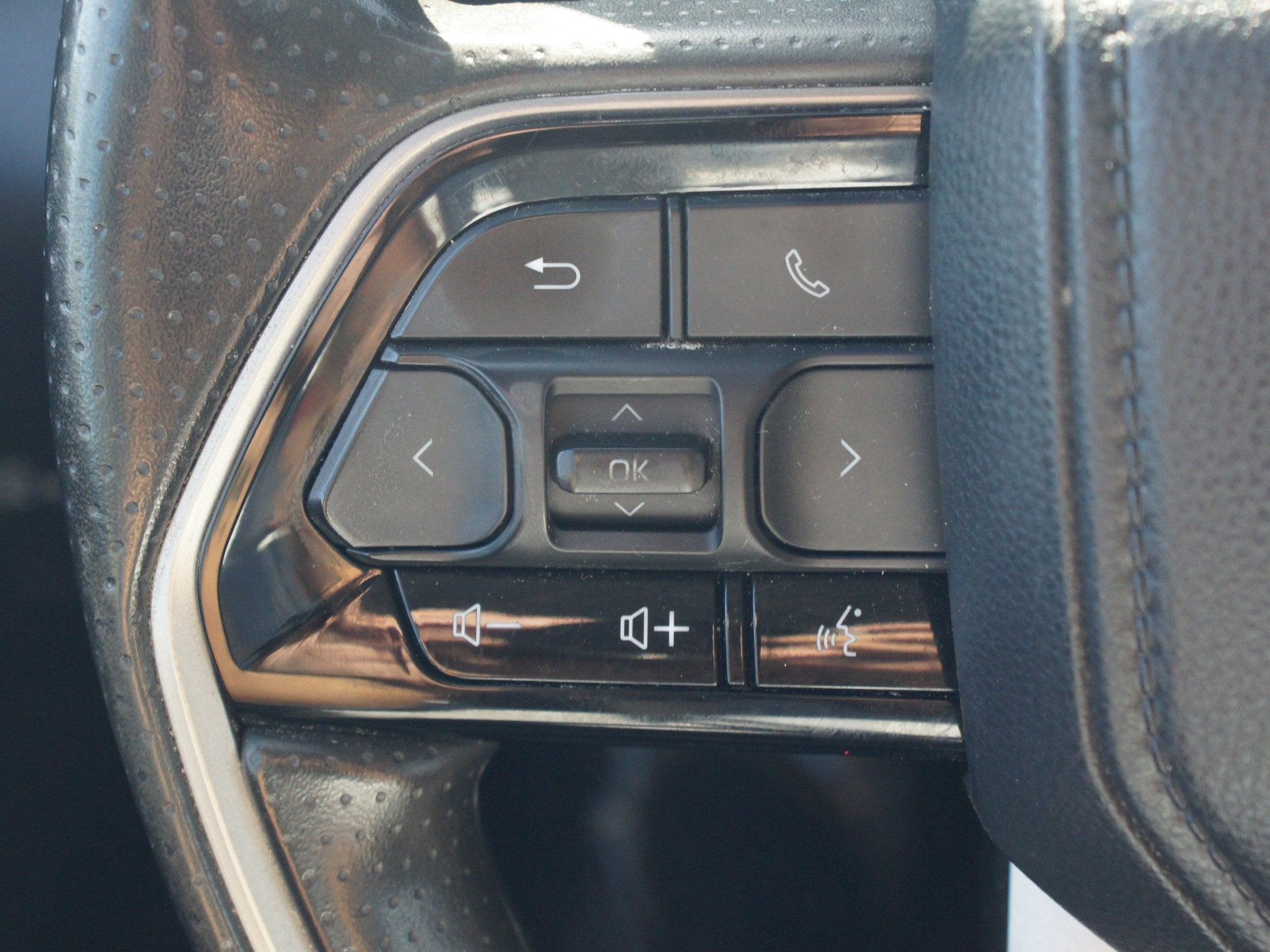 2022 Toyota Tundra 4WD SR5