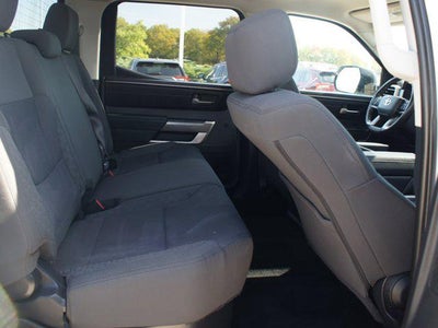 2022 Toyota Tundra 4WD SR5