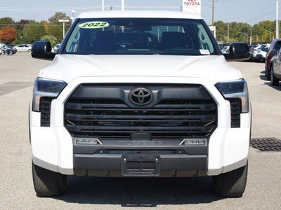 2022 Toyota Tundra 4WD SR5