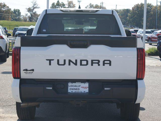 2022 Toyota Tundra 4WD SR5