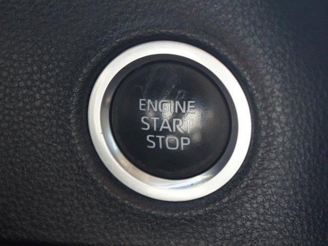 2022 Toyota Tundra 4WD SR5