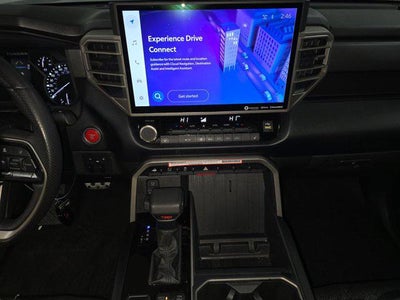 2022 Toyota Tundra 4WD SR5