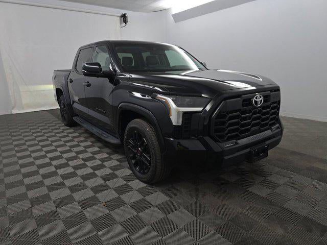 2022 Toyota Tundra 4WD SR5