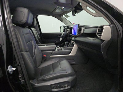 2022 Toyota Tundra 4WD SR5