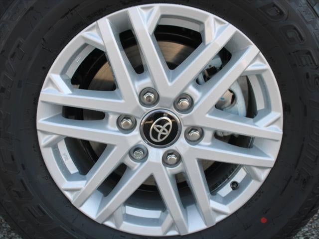 2026 Toyota Tundra 4WD SR5