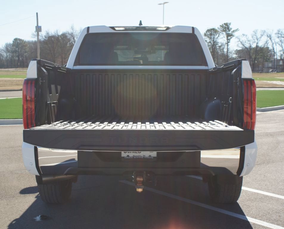 2022 Toyota Tundra 4WD SR5