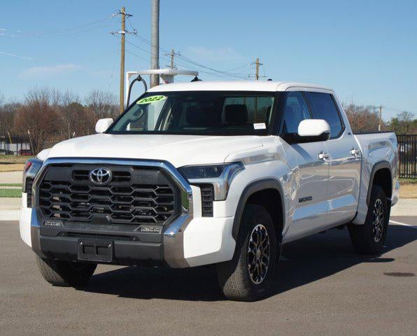 2022 Toyota Tundra 4WD SR5