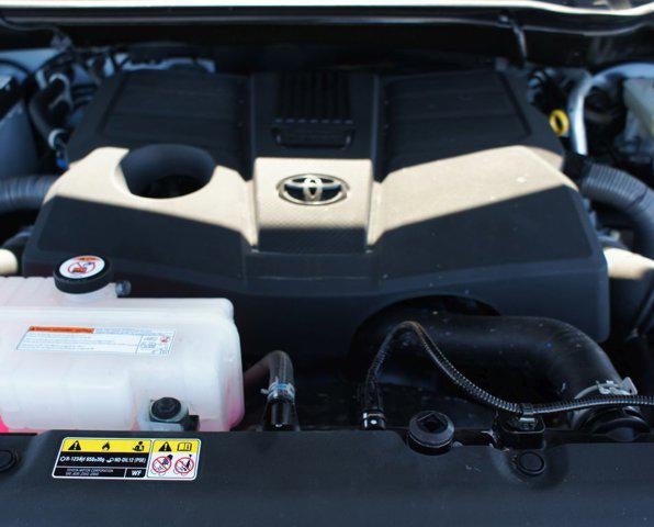 2022 Toyota Tundra 4WD SR5