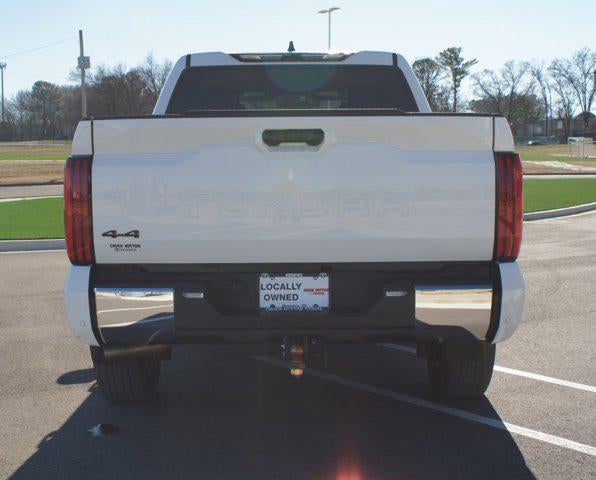 2022 Toyota Tundra 4WD SR5