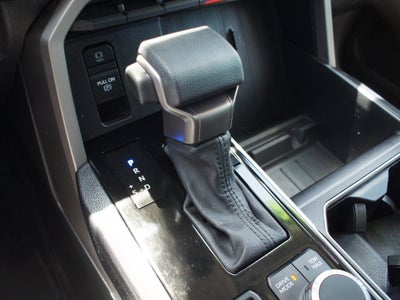 2024 Toyota Tundra 4WD SR5