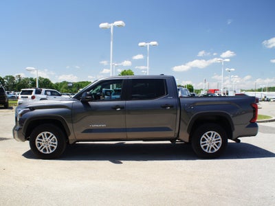 2024 Toyota Tundra 4WD SR5