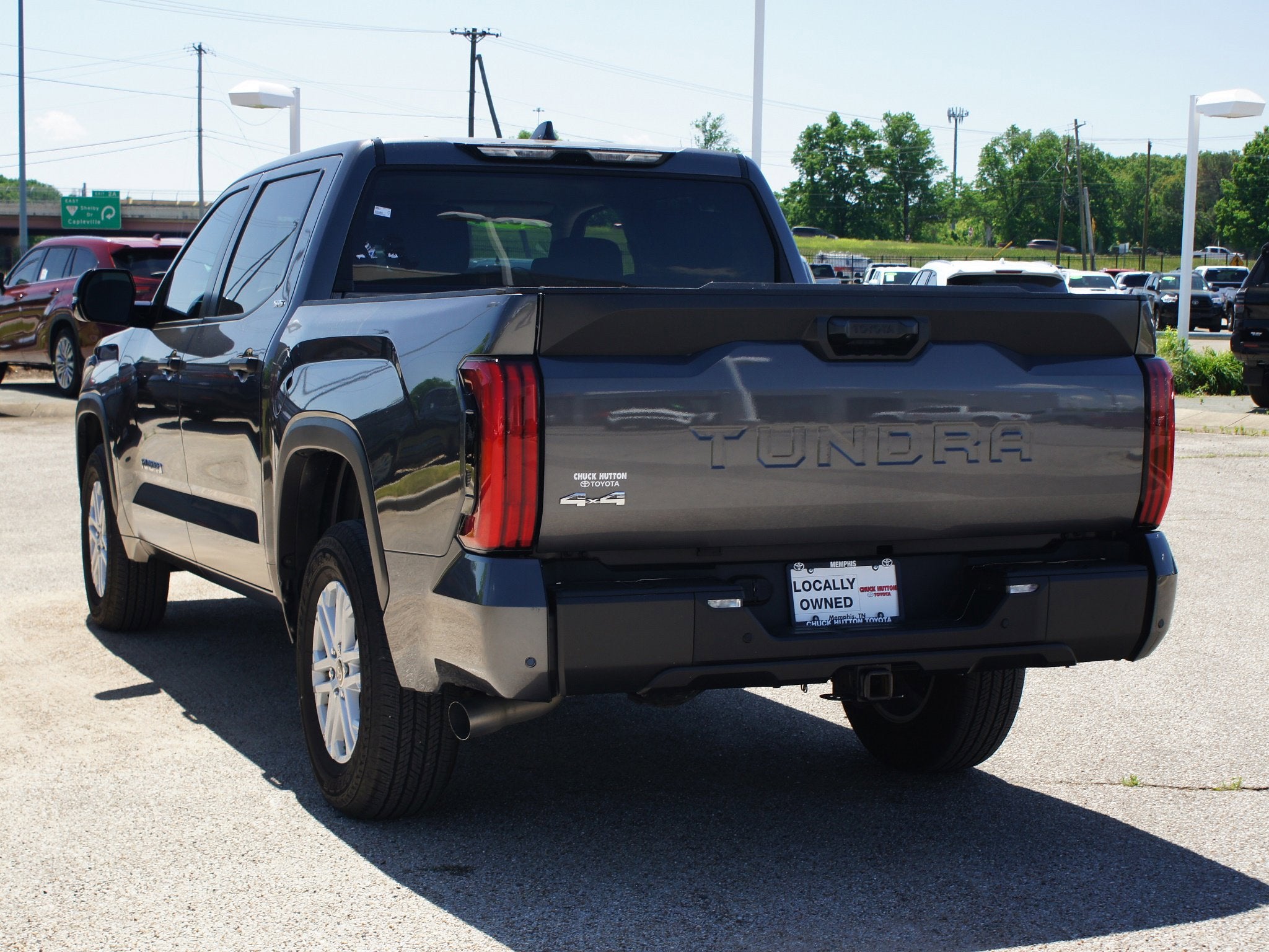 2024 Toyota Tundra 4WD SR5