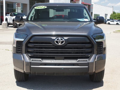 2024 Toyota Tundra 4WD SR5