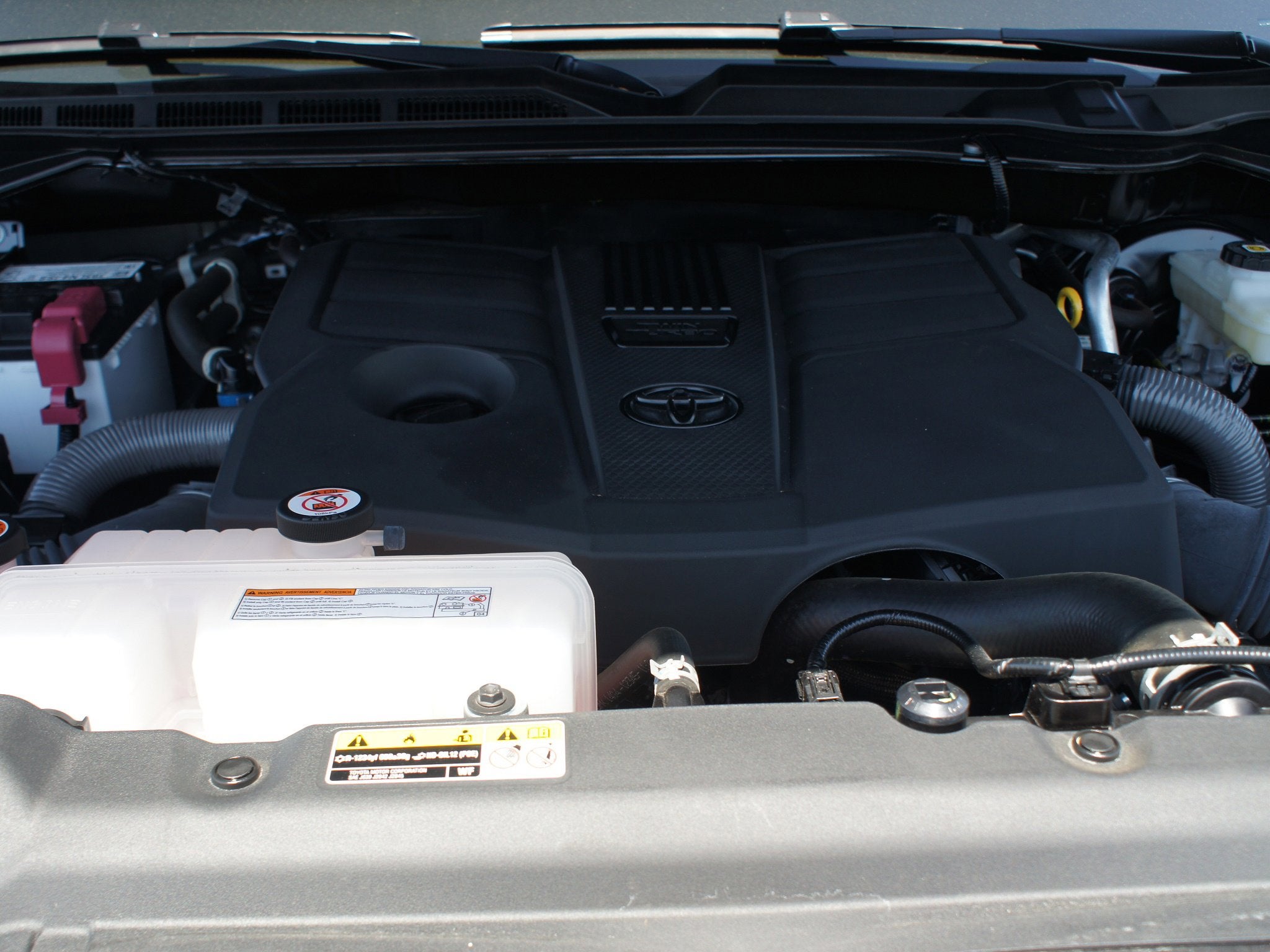 2024 Toyota Tundra 4WD SR5