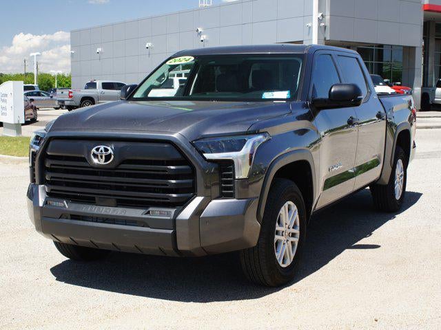 2024 Toyota Tundra 4WD SR5